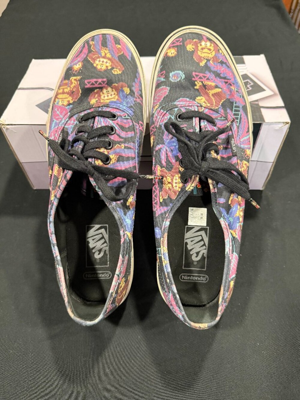 Vans x Nintendo Donkey Kong Authentic 2016 Game Over Men 11 Women 12.5 Rare